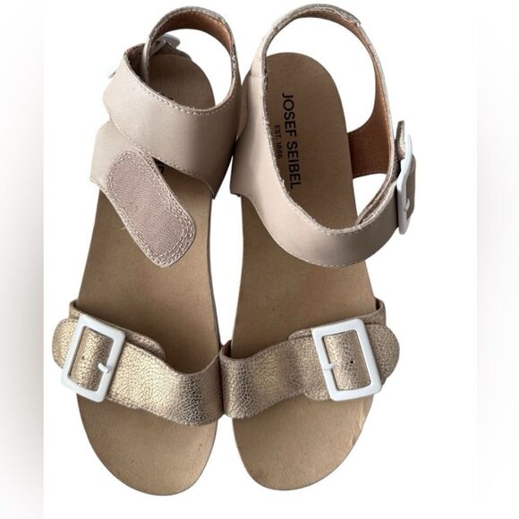 Josef Seibel Quinn 2 Sandals - Picture 4 of 9